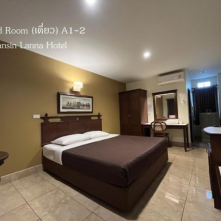 Suansin Lanna Hotel Tak Luaran gambar