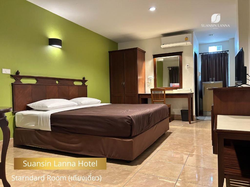 Suansin Lanna Hotel Tak Luaran gambar